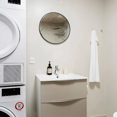 Appartement Chic Ground-floor In Midtown *