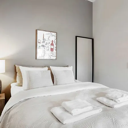 Апартаменты Midtown Flat Орхус